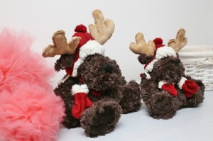 Borys Pluszowy Łoś w czapce (25cm)